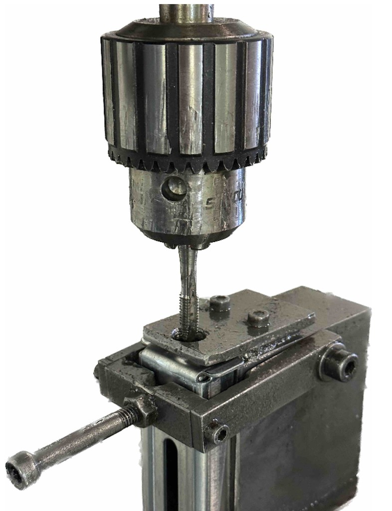 03_vrezovanje_navojev